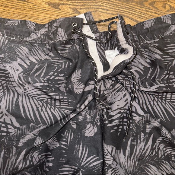 Mens XXL ST johns bay hiking swim surf shorts tropical print - Picture 6 of 11